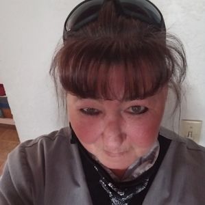 Meet your Posher, Candace